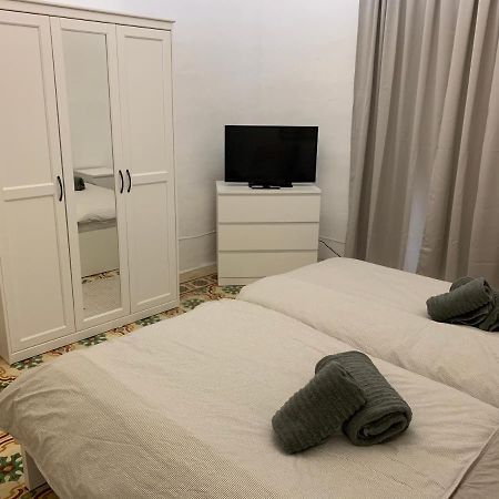 2 Bedroom Apartment In The Centre Of Valletta Luaran gambar