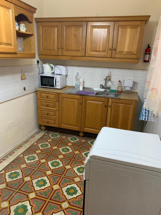 2 Bedroom Apartment In The Centre Of Valletta Luaran gambar