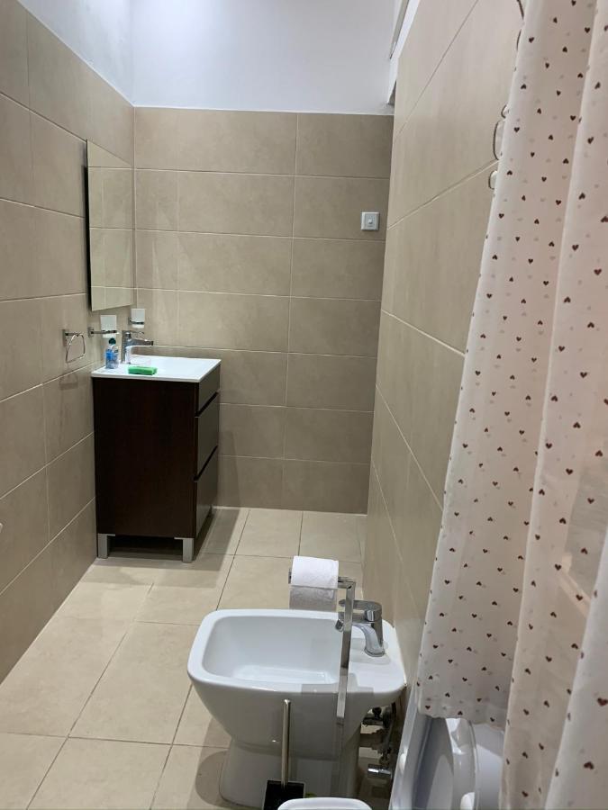 2 Bedroom Apartment In The Centre Of Valletta Luaran gambar